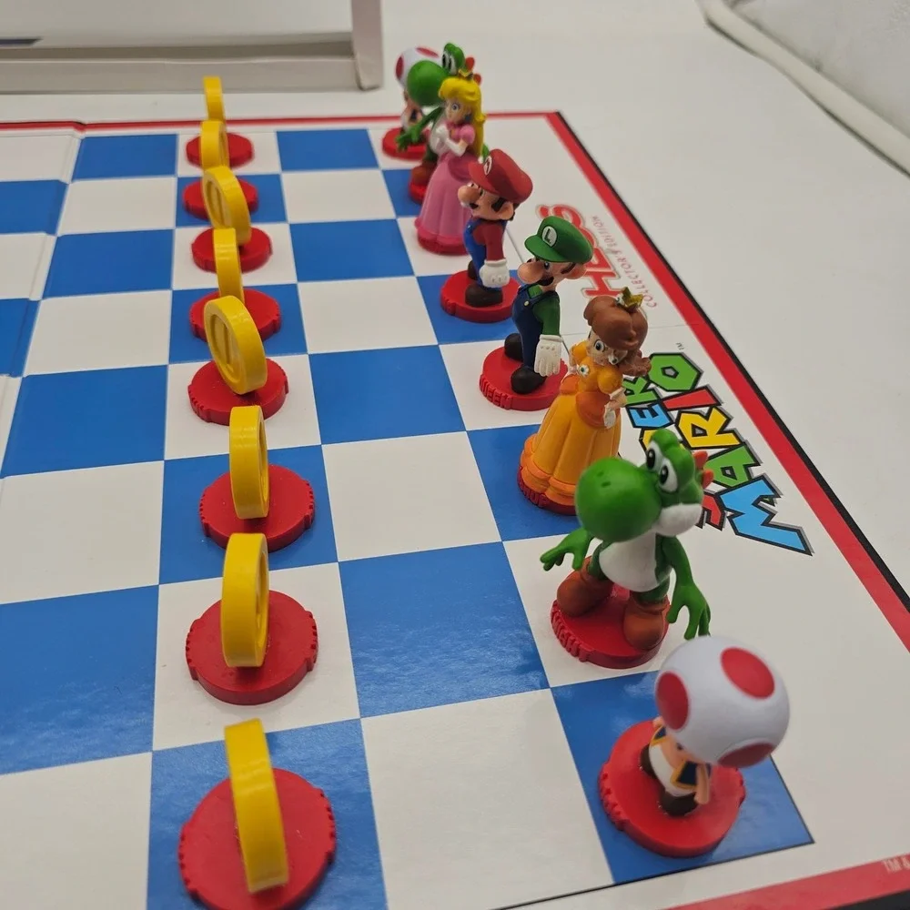 Super Mario Chess Collector's Edition Board Game Nintendo USAopoly 100% Complete